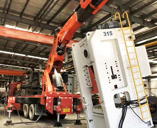 承德提升工作效率，选择优质折臂吊租赁服务