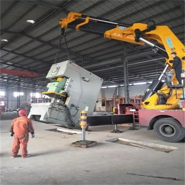 承德80吨折臂吊车出租附近电话